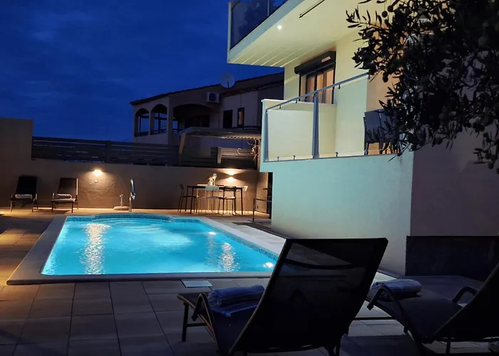 Lejlighed Two Bedroom With Balcony And Sea View Roza A1 *